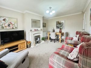 Lounge- click for photo gallery